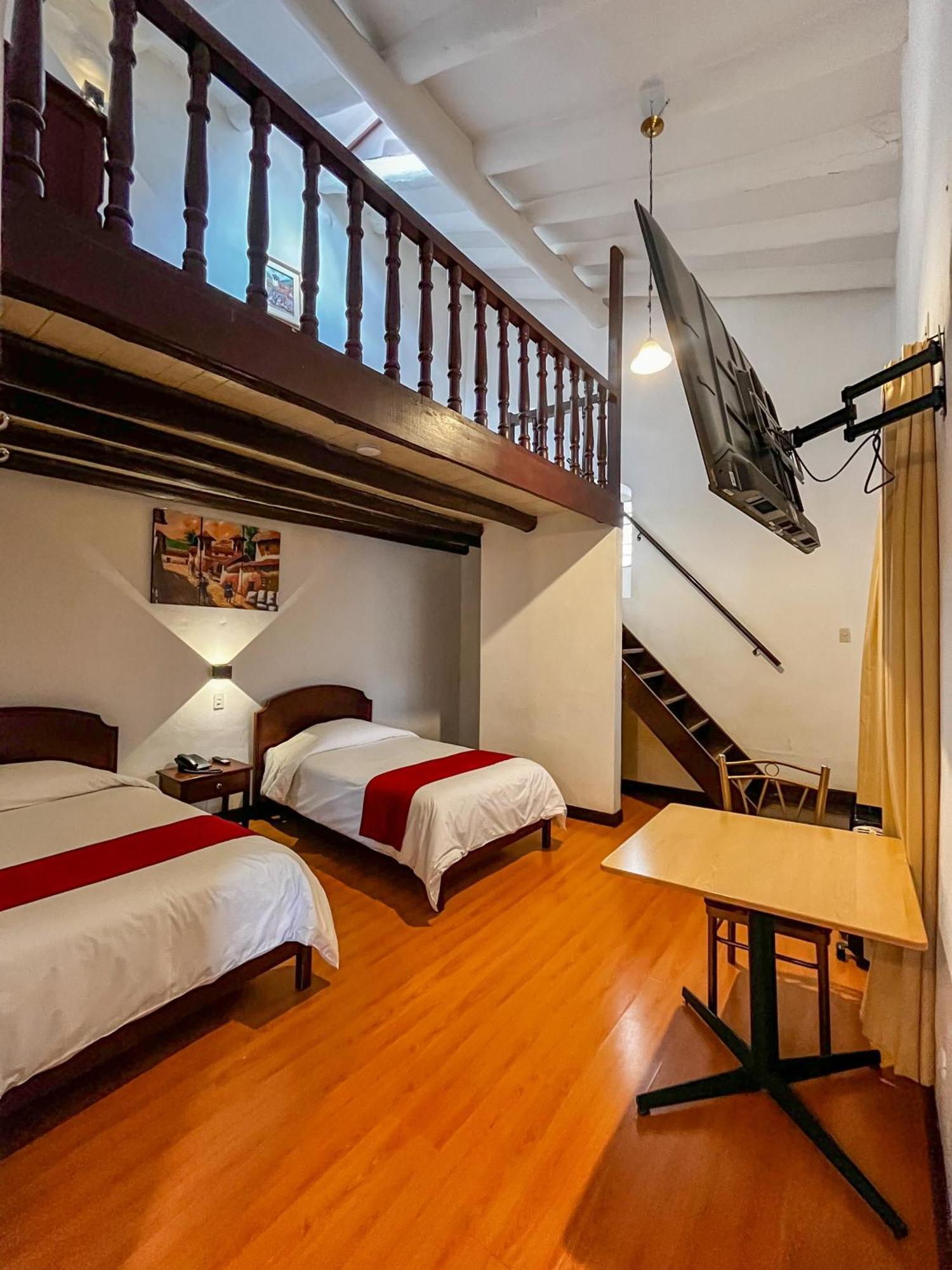 Hotel Cusco Plaza Saphi Exterior photo